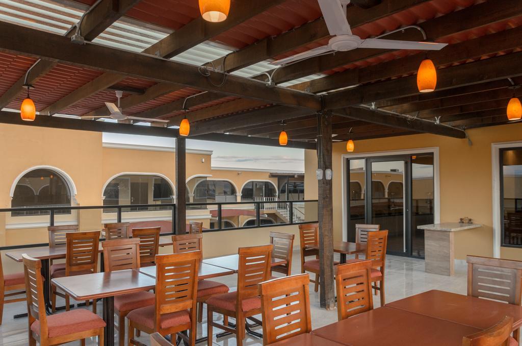 Hotel San Ignacio Inn Torreon Exterior photo