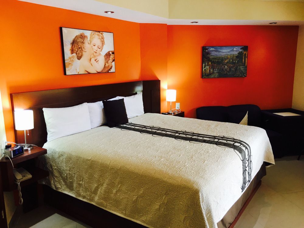 Hotel San Ignacio Inn Torreon Exterior photo